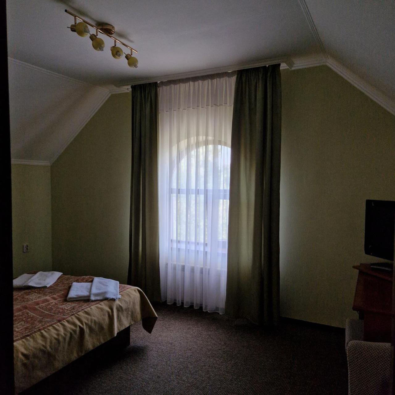 Yanoshi Hotel Helikon מראה חיצוני תמונה